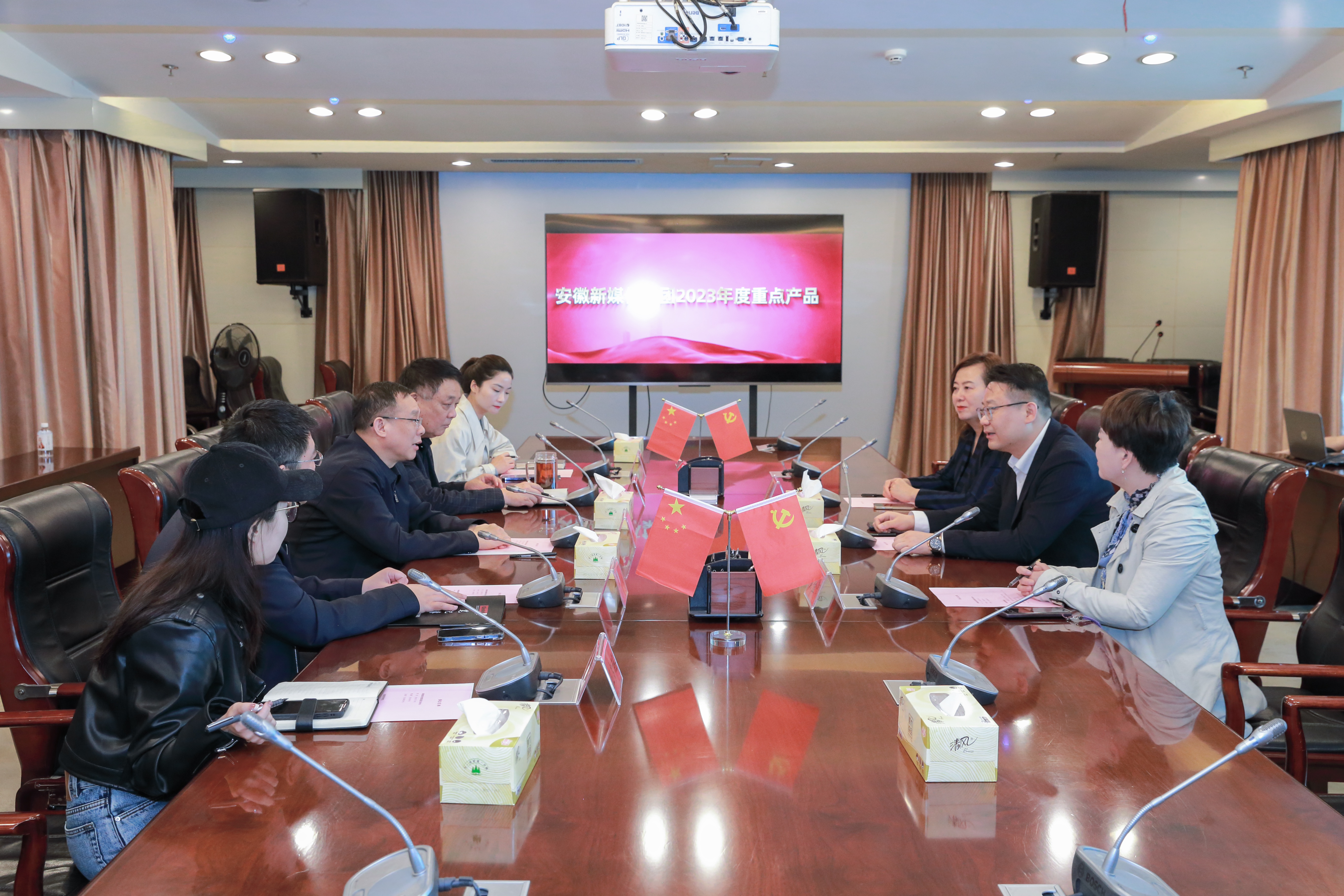 IMG_4574.jpg IMG_4574.jpg